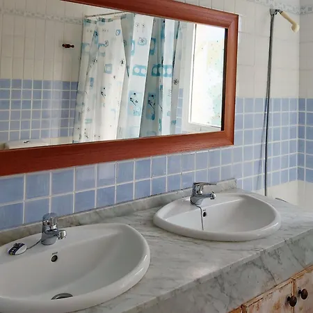 Live Terraza Y Piscina דירה אדחה