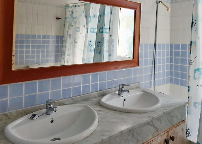 Live Terraza Y Piscina شقة أذيخي