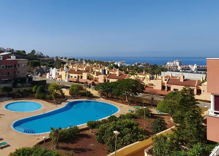 Live Terraza Y Piscina