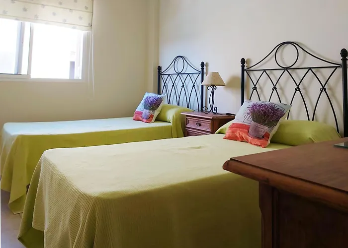 Live Terraza Y Piscina شقة